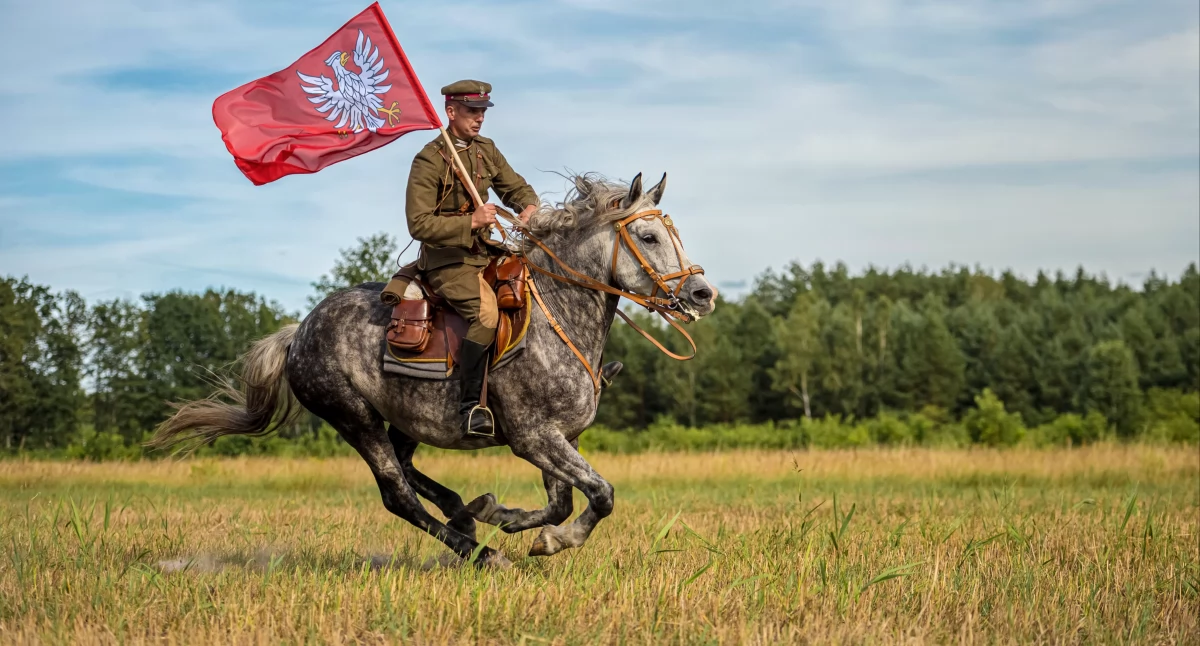 Fot. Marta Baranowska, Galopem przez Mazowsze, II miejsce w kategorii Kultura i architektura w konkursie „Podróże z flagą Mazowsza”